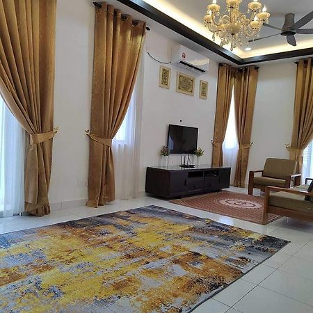 Homestay Greenway Pasir Gudang Ngoại thất bức ảnh