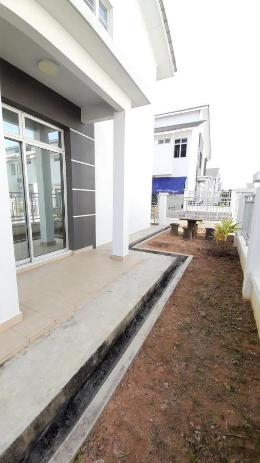 Homestay Greenway Pasir Gudang Ngoại thất bức ảnh